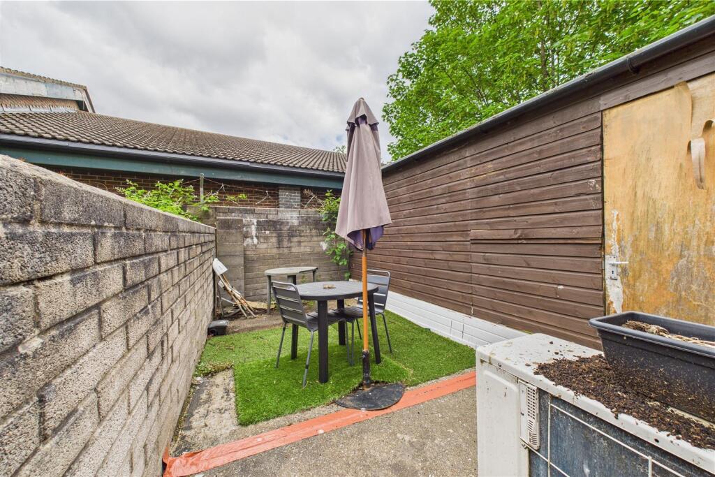 8 Cotham Hill, Cotham, Bristol BS6 6LF | Freehold 