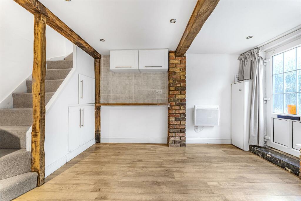 Living room.jpg