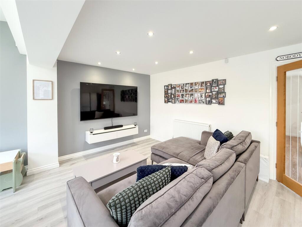 Kitchen/Diner/Family