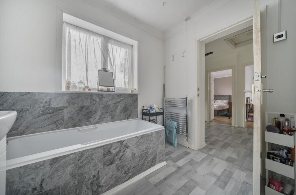 1302713-19-6839c365dcf92