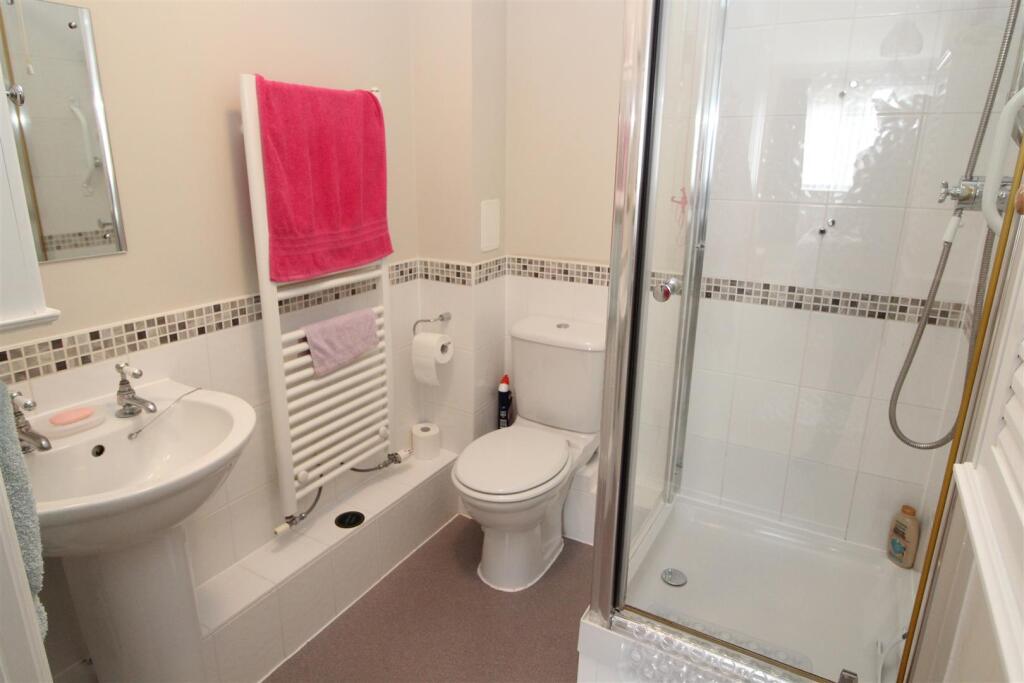 En Suite Shower room