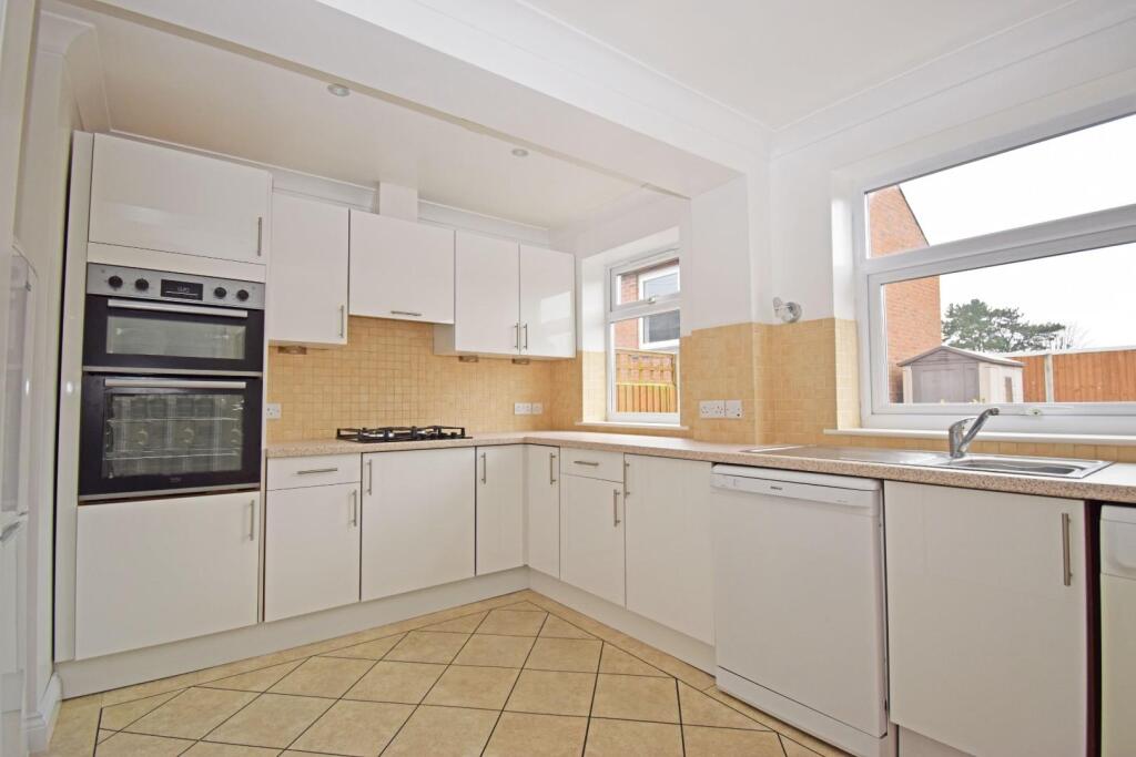51 Birmingham Road, kitchen a.jpg