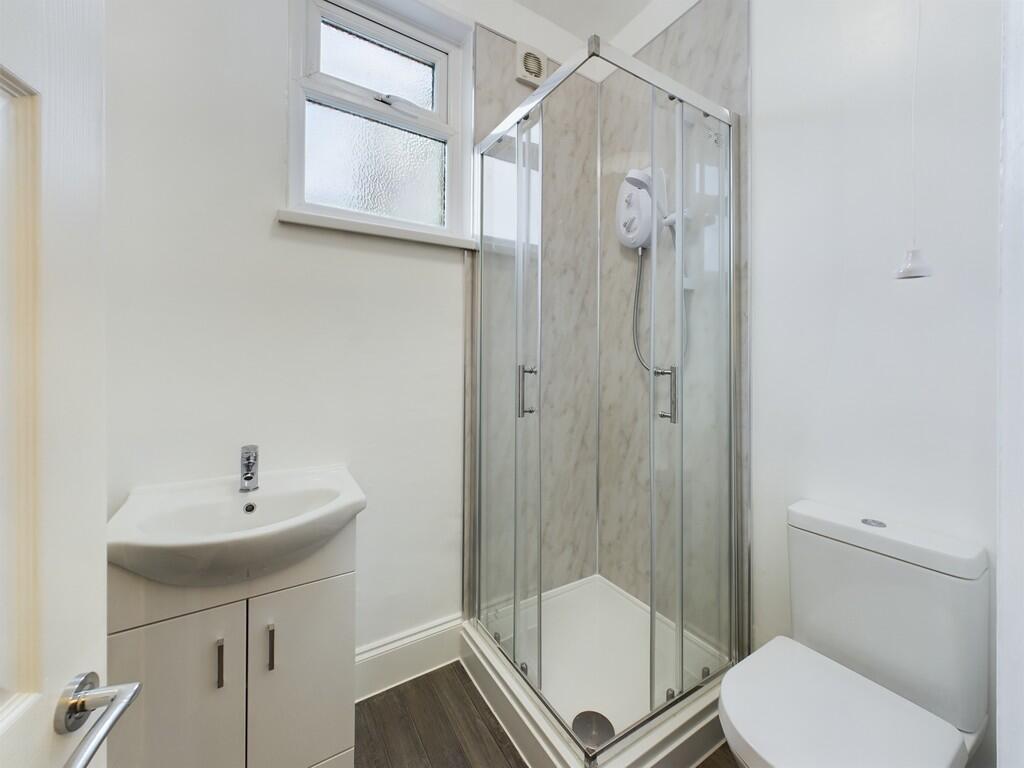 CAM03974G0-PR0077...