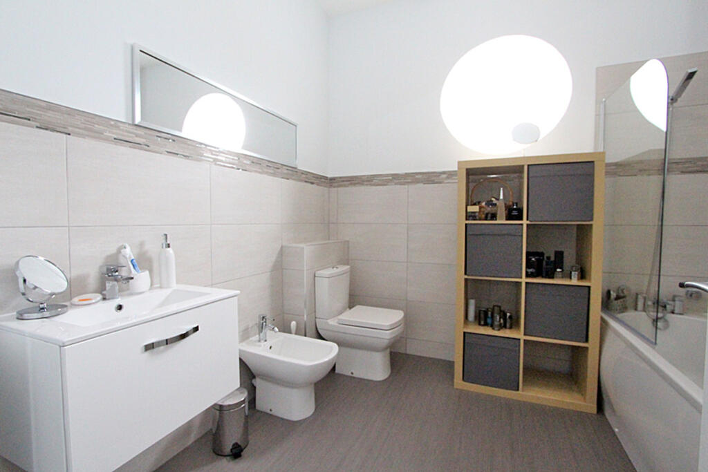 Main Bathroom, 