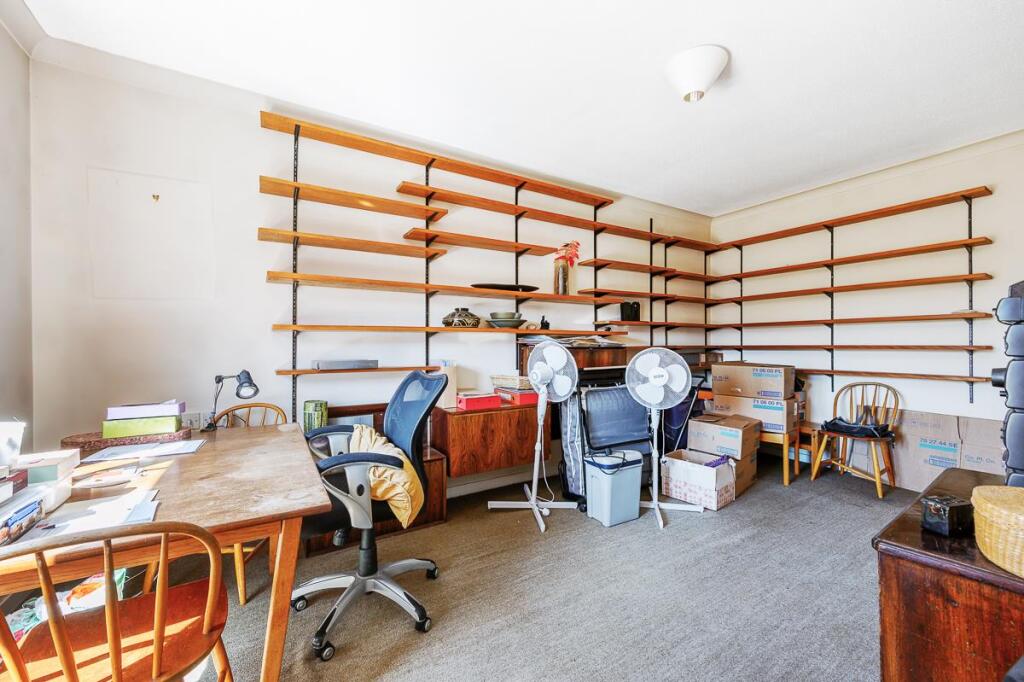 Flat 92, Homecross House-4.jpg