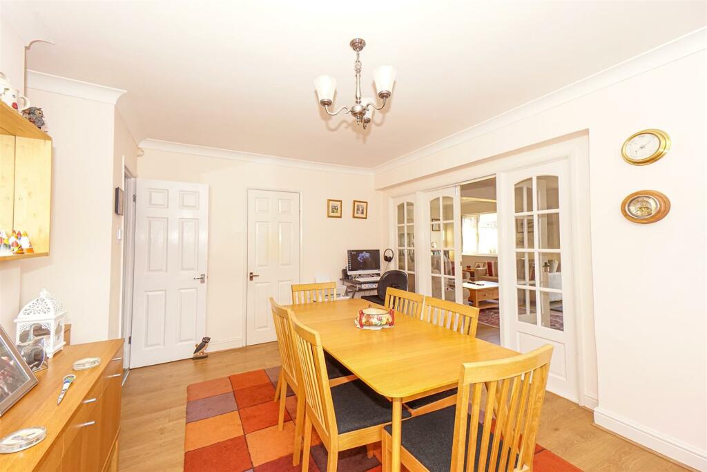Grange Avenue (3)_Alto.jpg