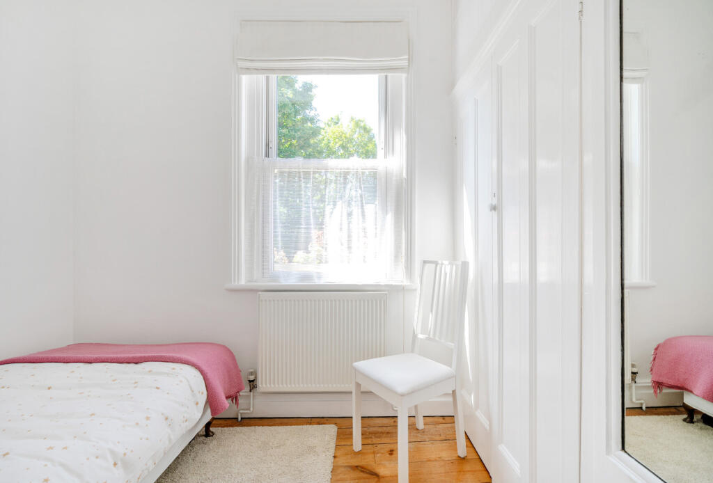 12-68247108737a6-...