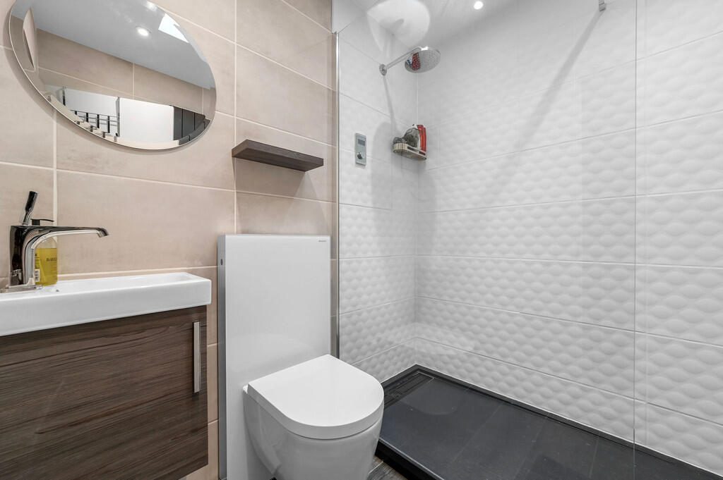 PT-DB(WP)-NowtonH...