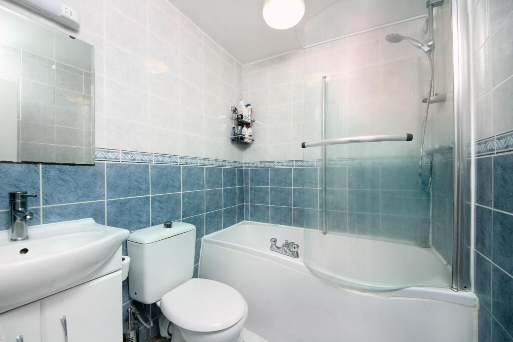 GV- 1 Fairlea Place (10).jpg