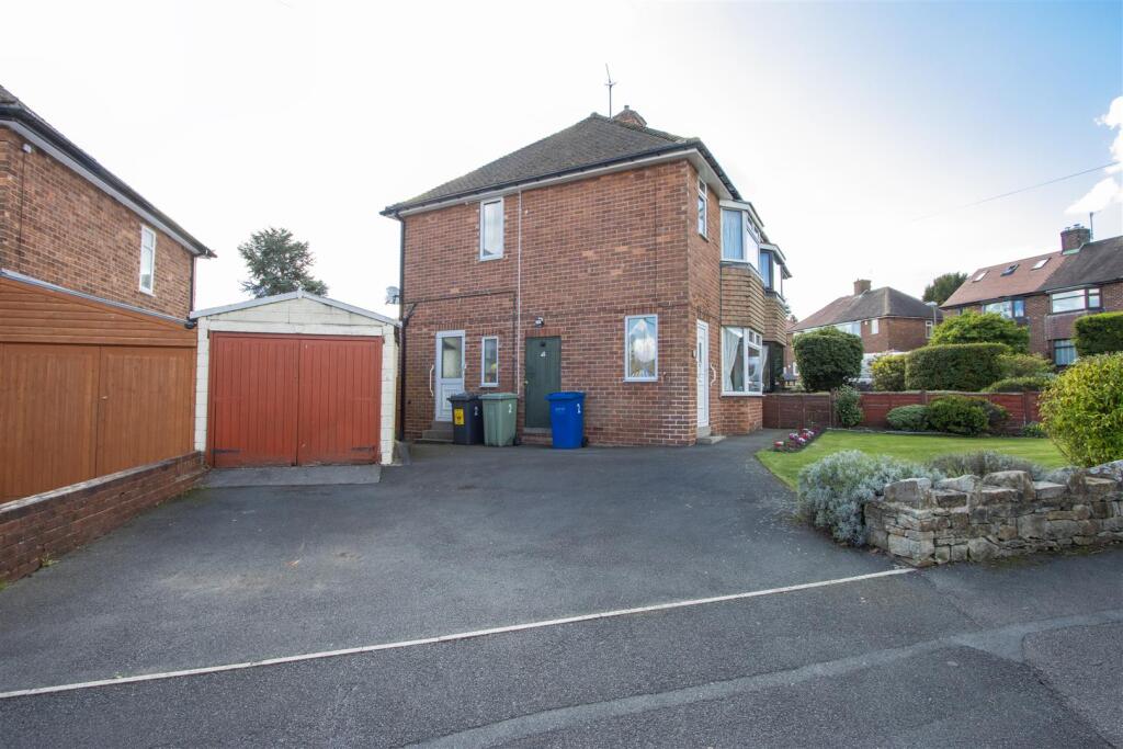 Driveway &amp; Garage