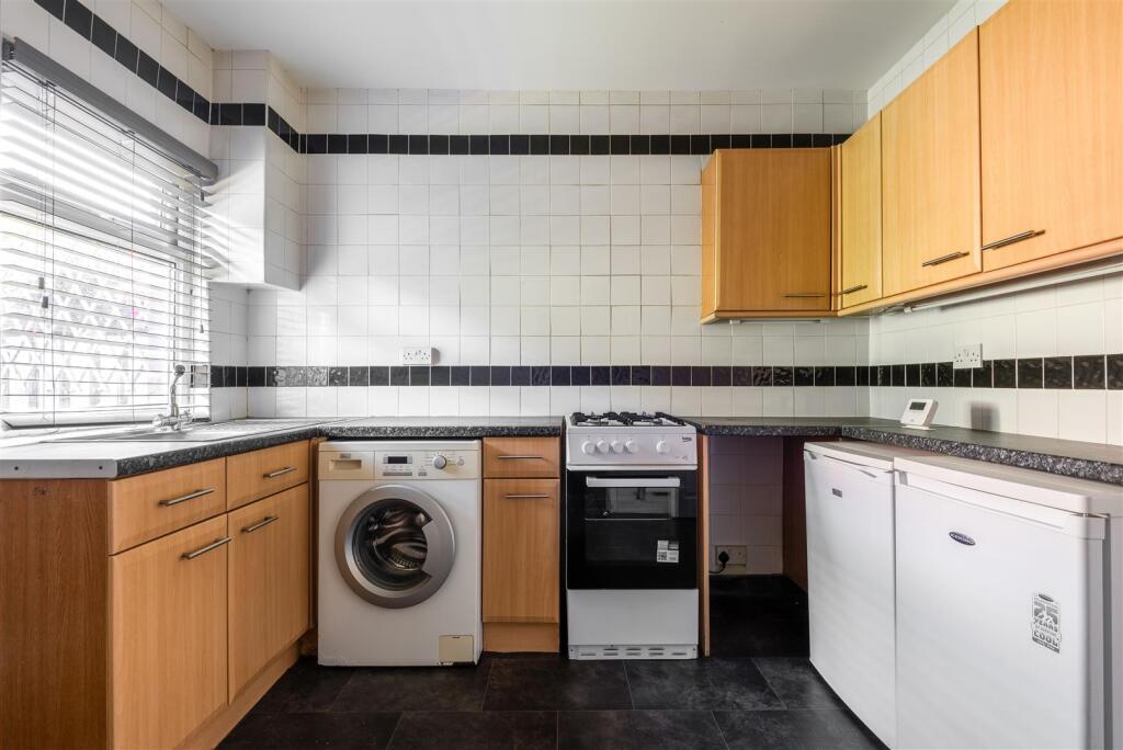 27 Loxley View Road-8.jpg