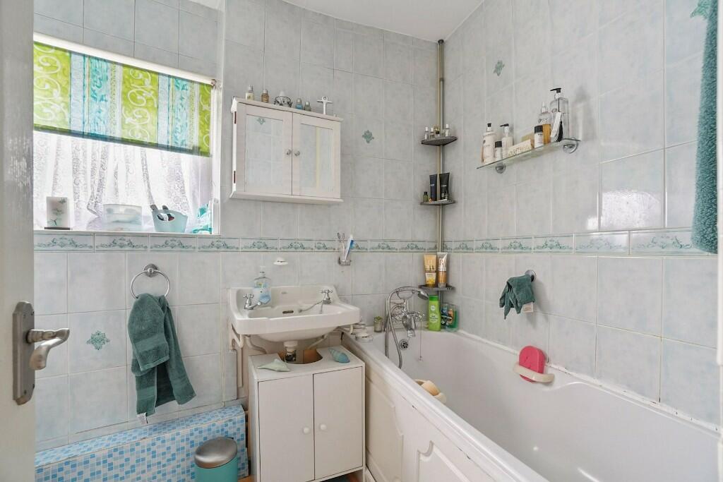 Bathroom / WC
