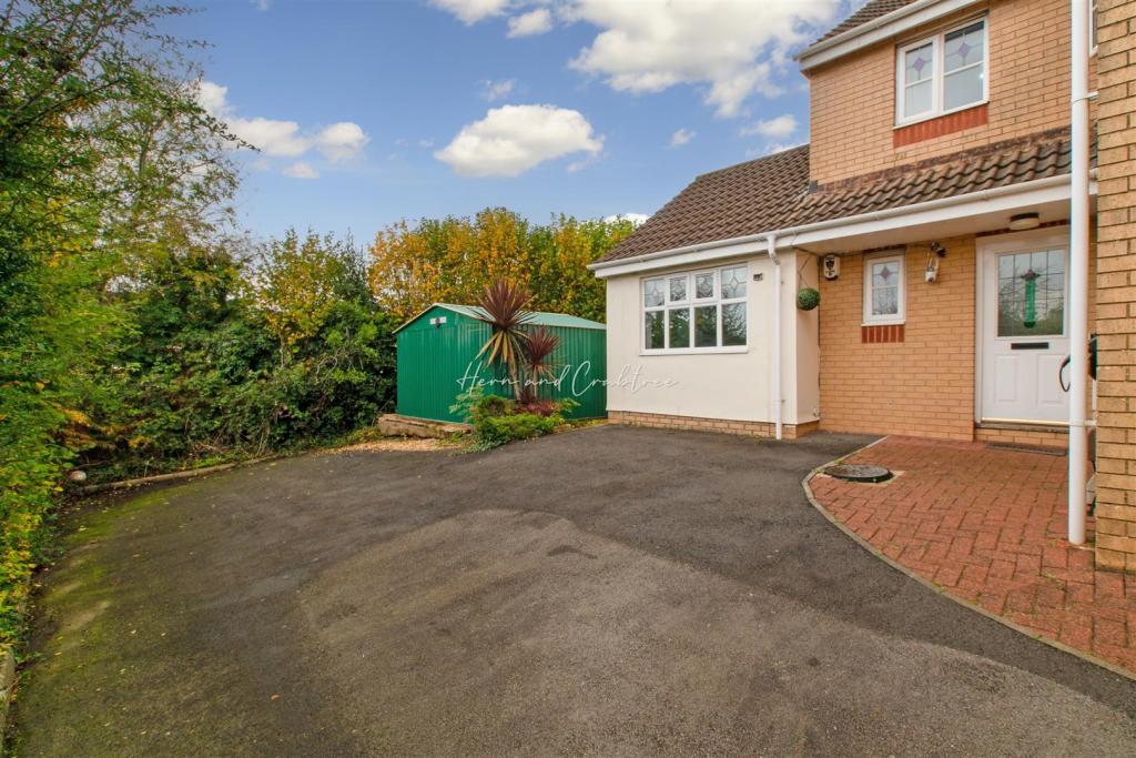 Borage Close, Pontprennau, HernCrabtree, (1).jpg