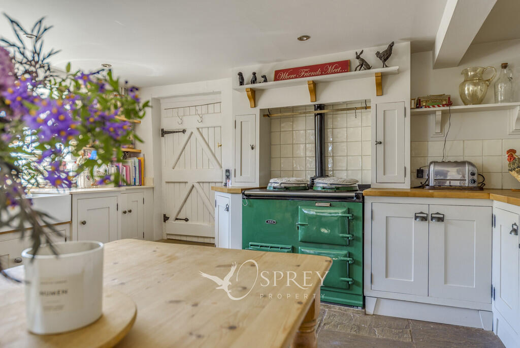 Kitchen/Breakfast...