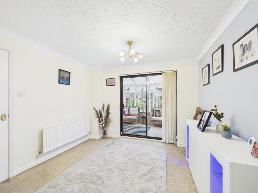 Dining Room to Conservatory