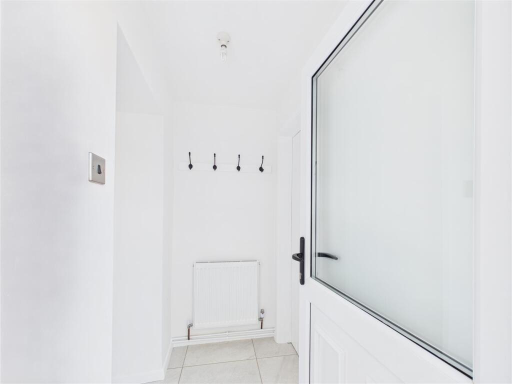 ENTRANCE HALLWAY
