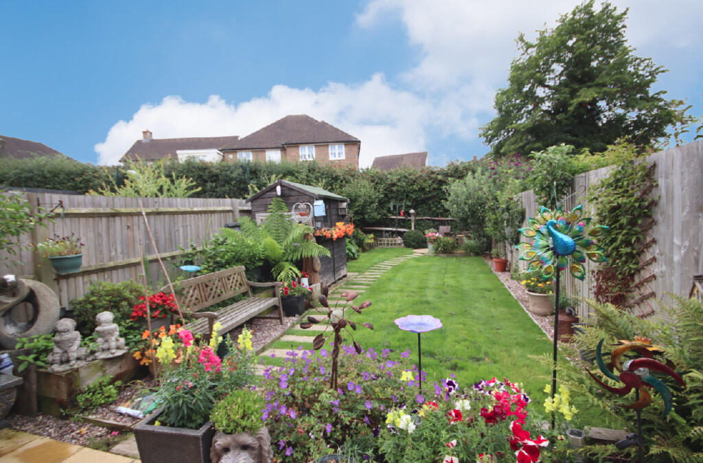 Screenshot 2025-0...