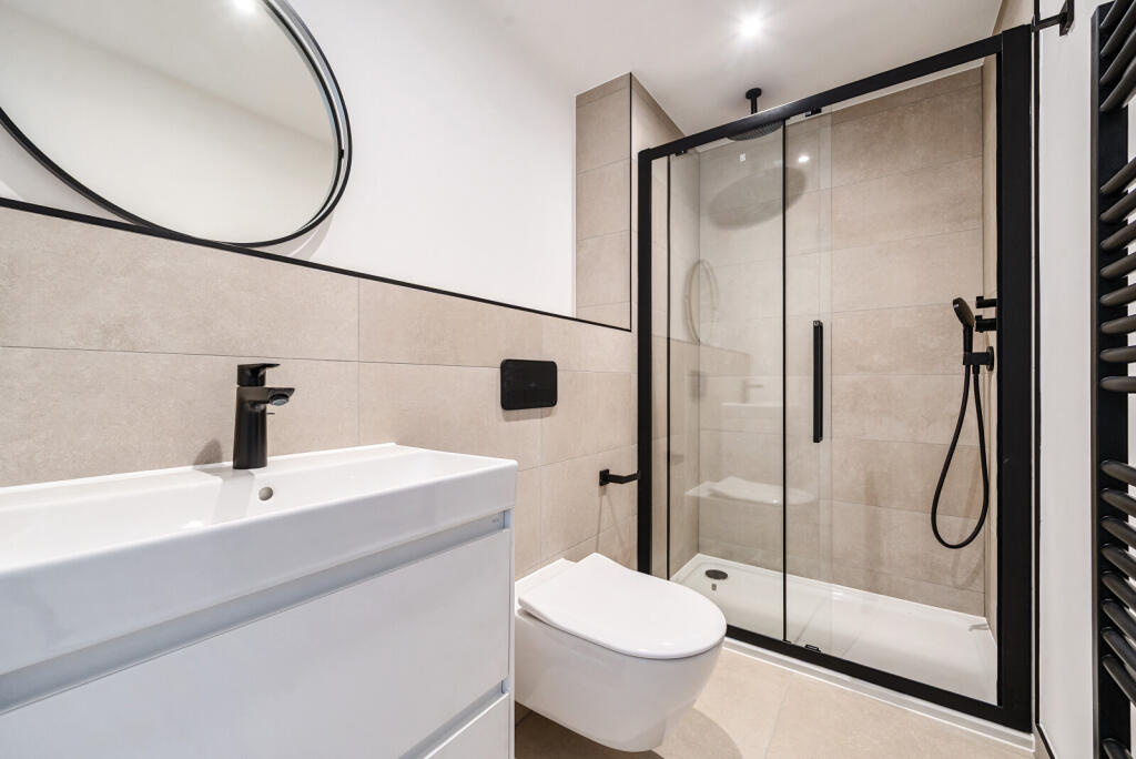 1347754-43-68b6ed...