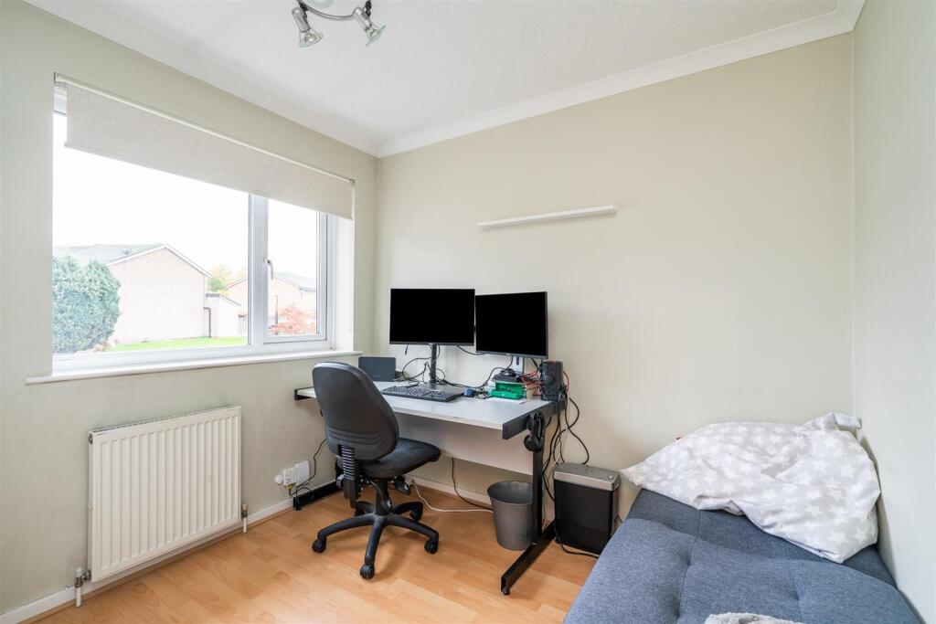 18 Milholme Green_3.jpg