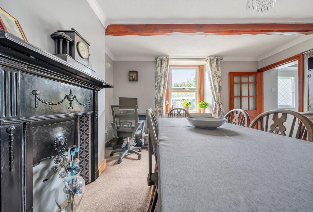 1386200-8-693176d...