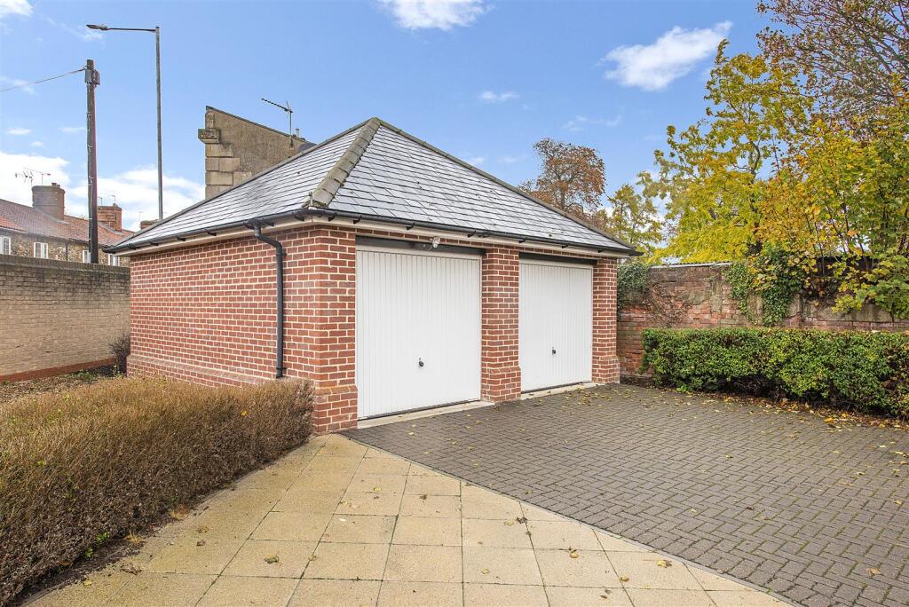 3 Haven Close ph11.jpg