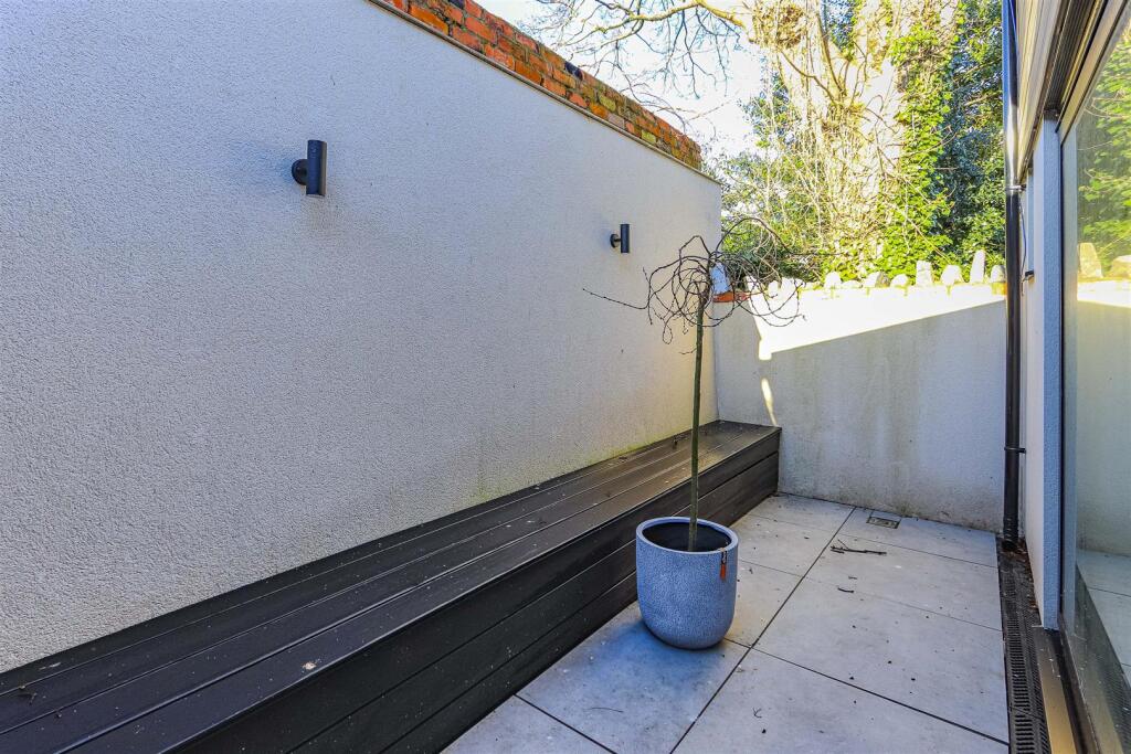 Conway Road 59 Mews House-15.jpg