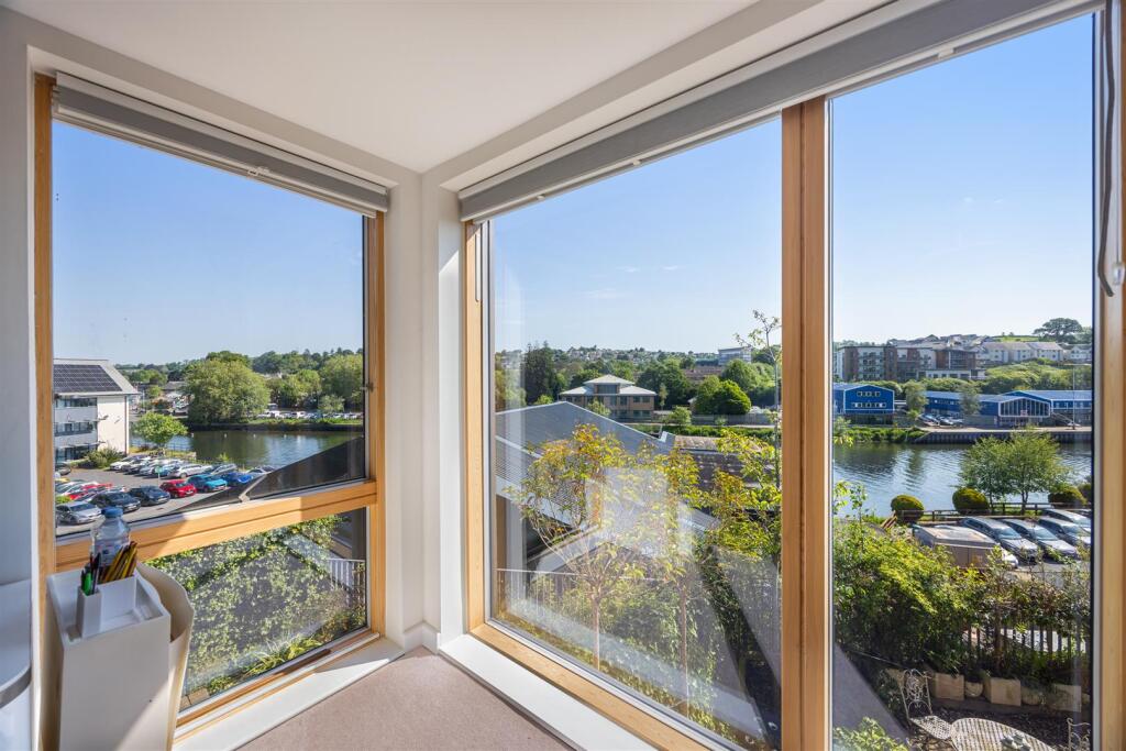 A24 - 17 Baltic Way Totnes - 250514.jpg