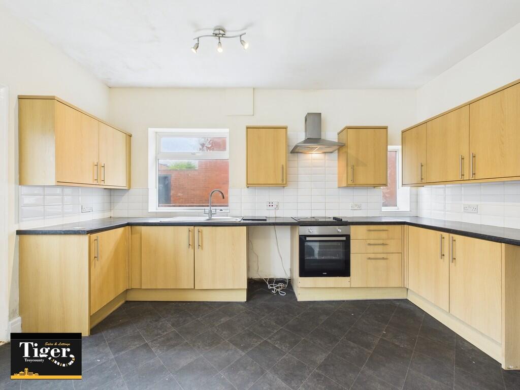 CAM03440G0-PR0440...