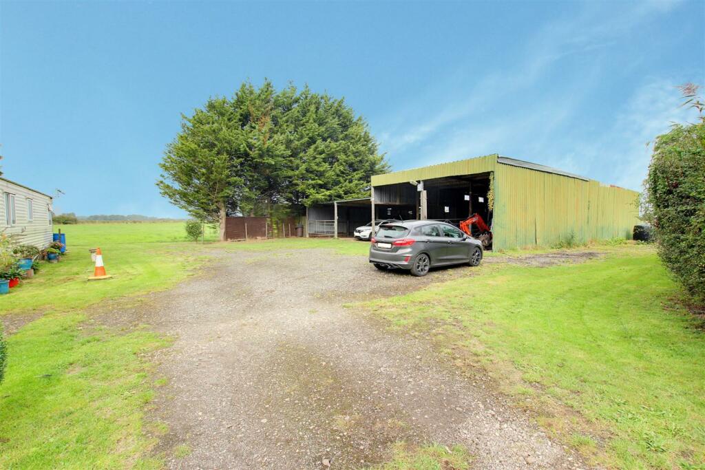Driveway/Car Parking