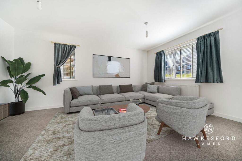 Eveas Drive, Sittingbourne - Lounge