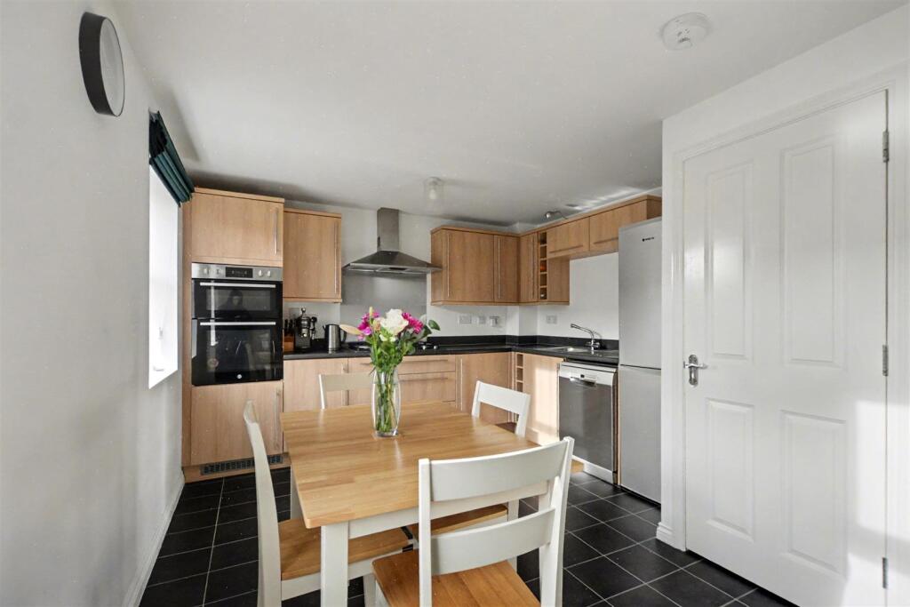 Kitchen Diner_1.jpeg