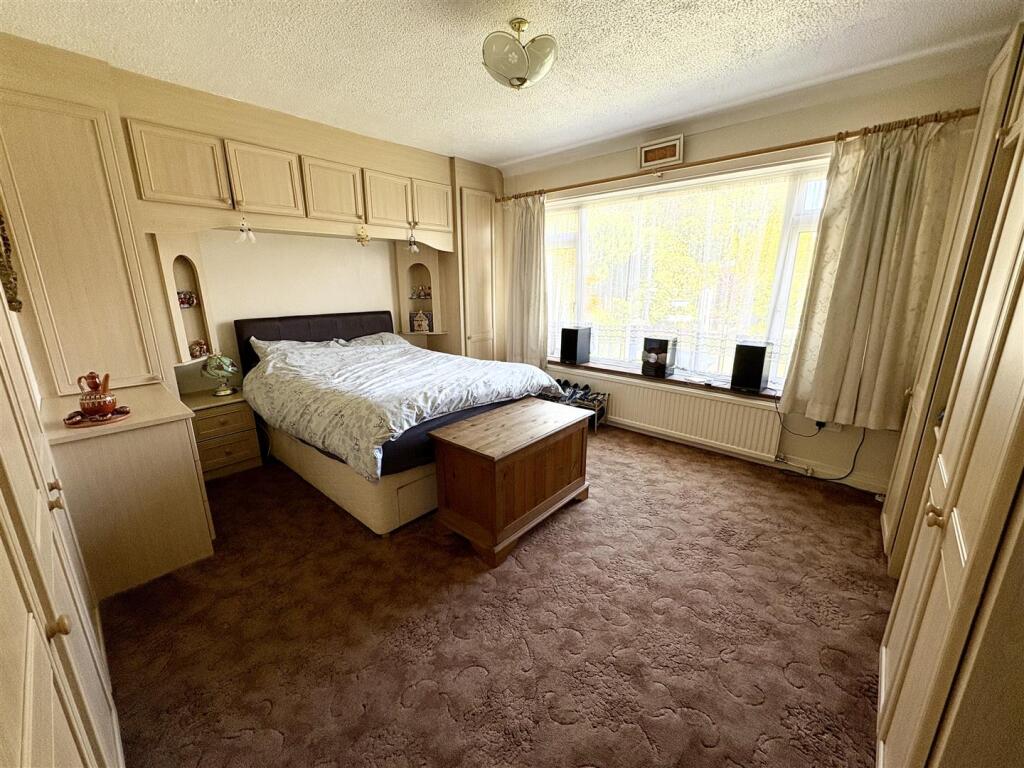 bed1b.jpg