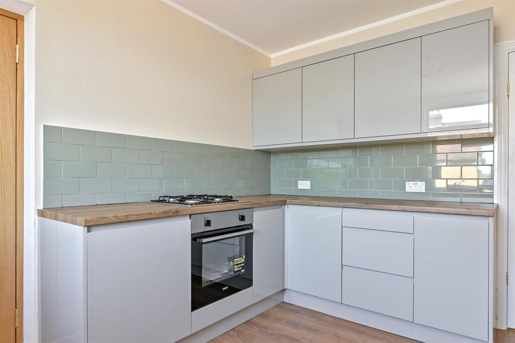 129aHatfieldRoad-5.jpg
