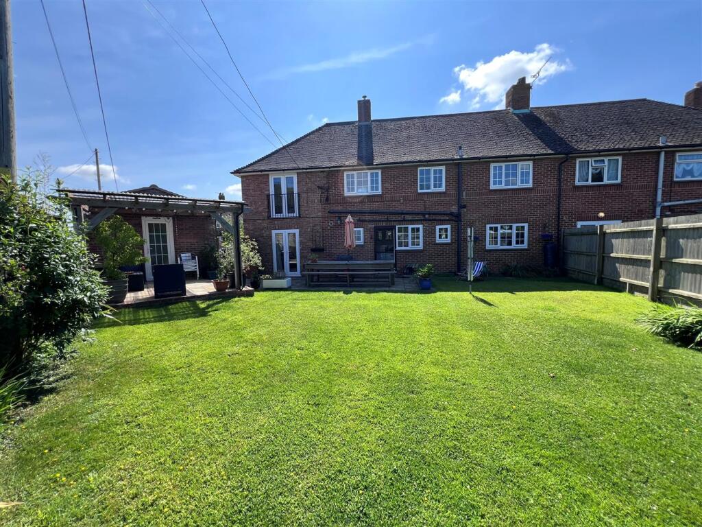 Rear pic house 1.jpg