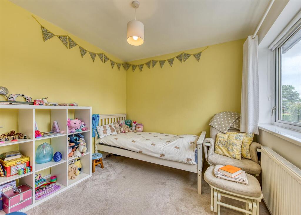 Stonegarth-Bedroom 4.jpg