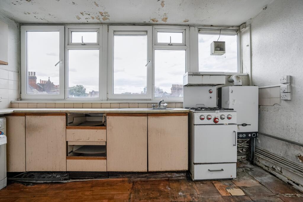 26 Halsmere Road, Camberwell, London SE5 9JQ