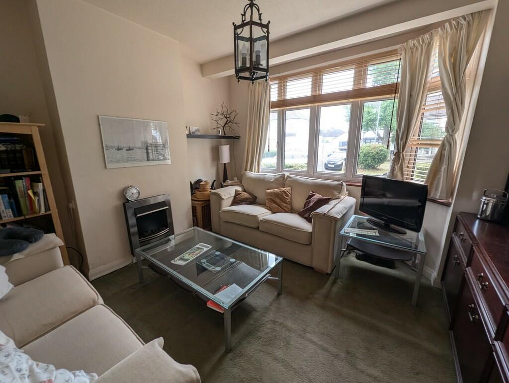 Living room 2
