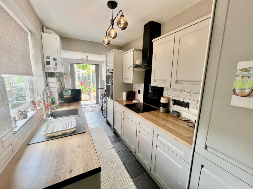 Kitchen/Breakfast Room