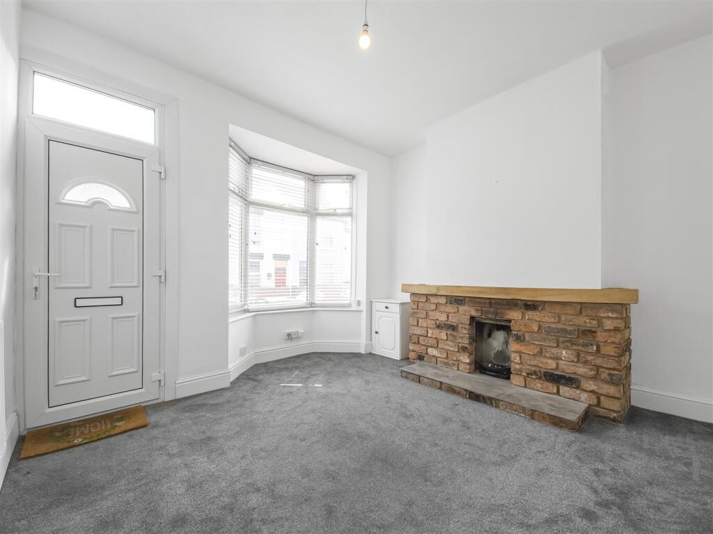 Midland Road, Swadlincote (8).jpg