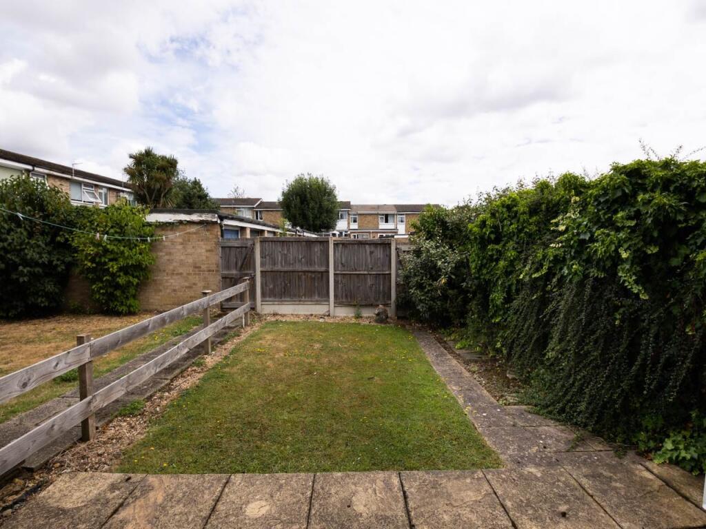 8_Ulcombe_Gardens_Ca