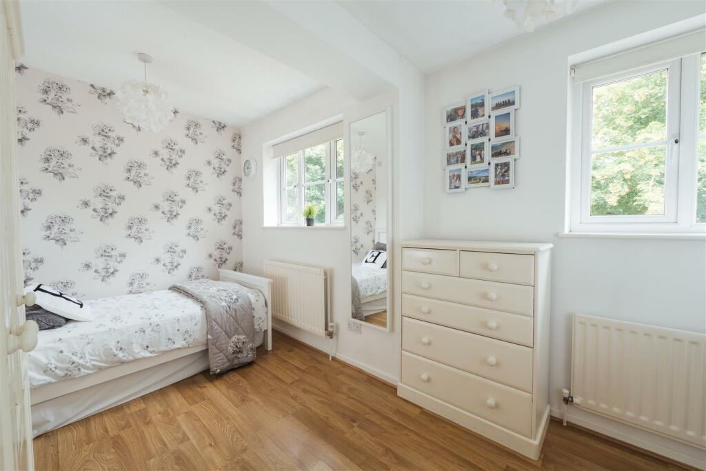 74 Highover Way, Hitchin-16.jpg