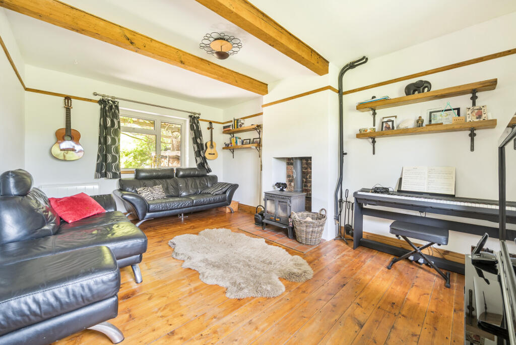 1295519-10-682b0e...