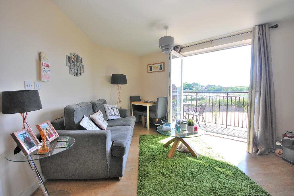 10 Mallard Court - L