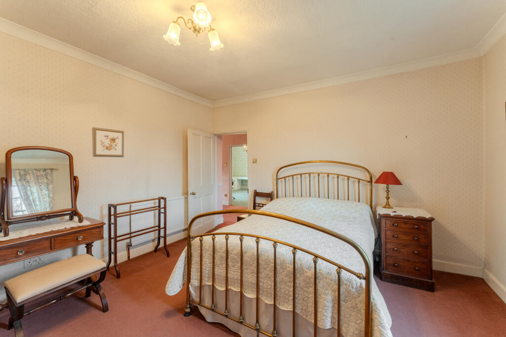 2 Langton Road (18 of 39)