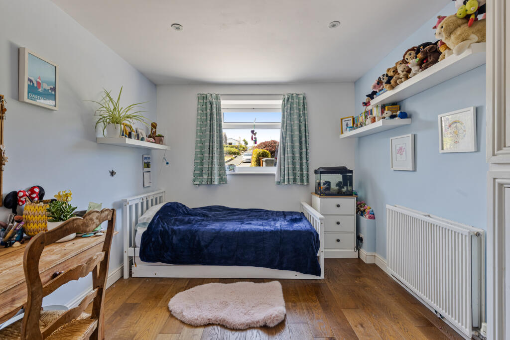 19 Bed 4 30 Start Bay Park, Strete - 250725