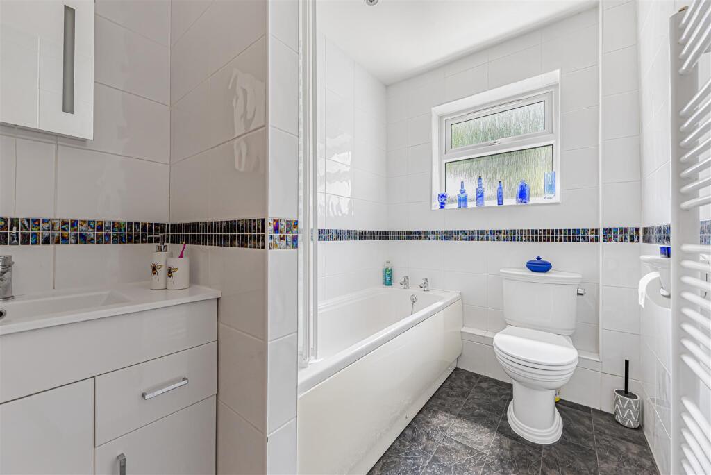 Family bathroom