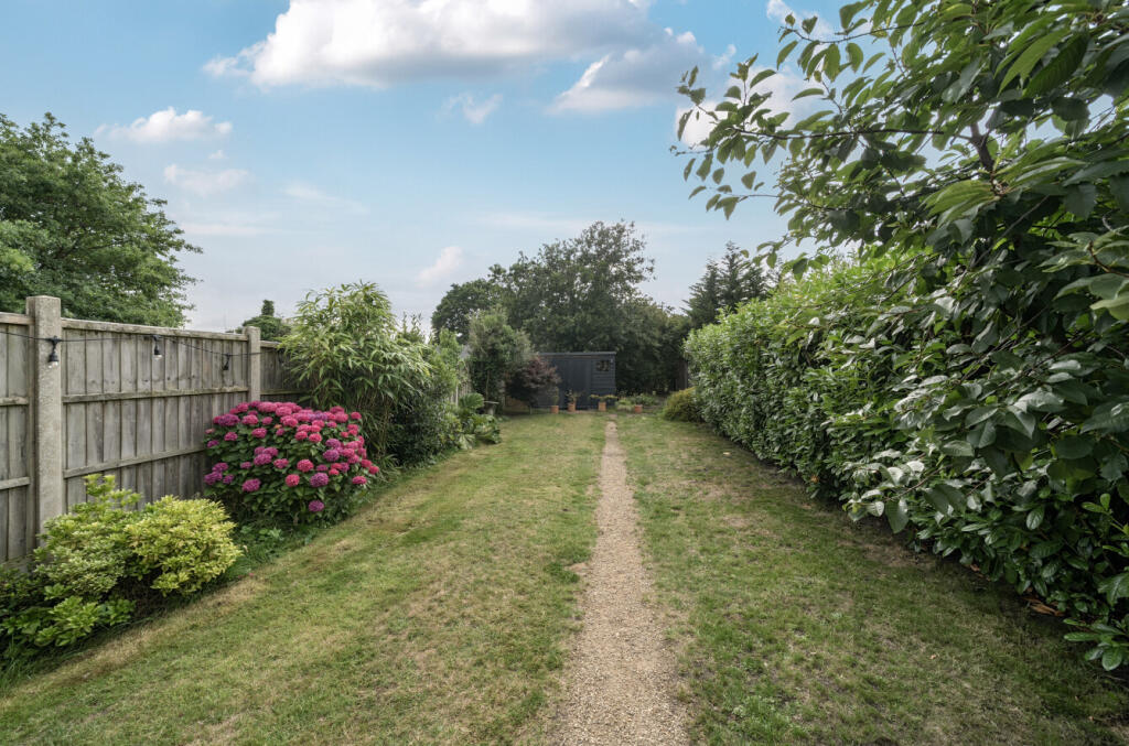 1318027-38-687ff4...