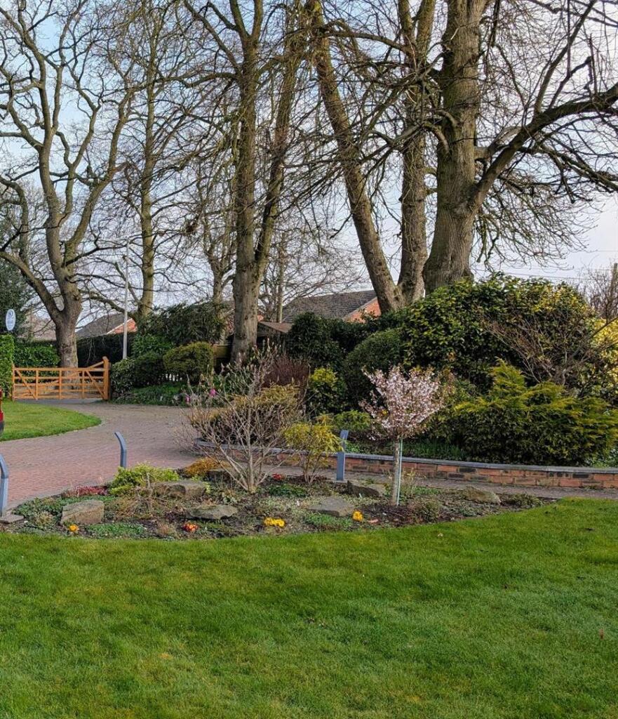 Garden-Drive.jpg