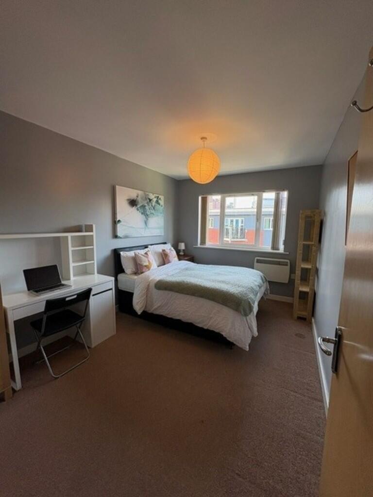 bedroom whole