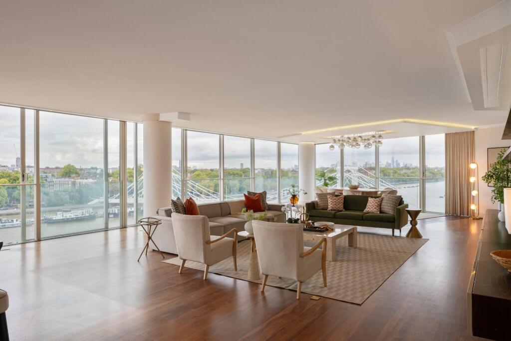 Apartment 64-66 Riverside One Hi-66.jpg